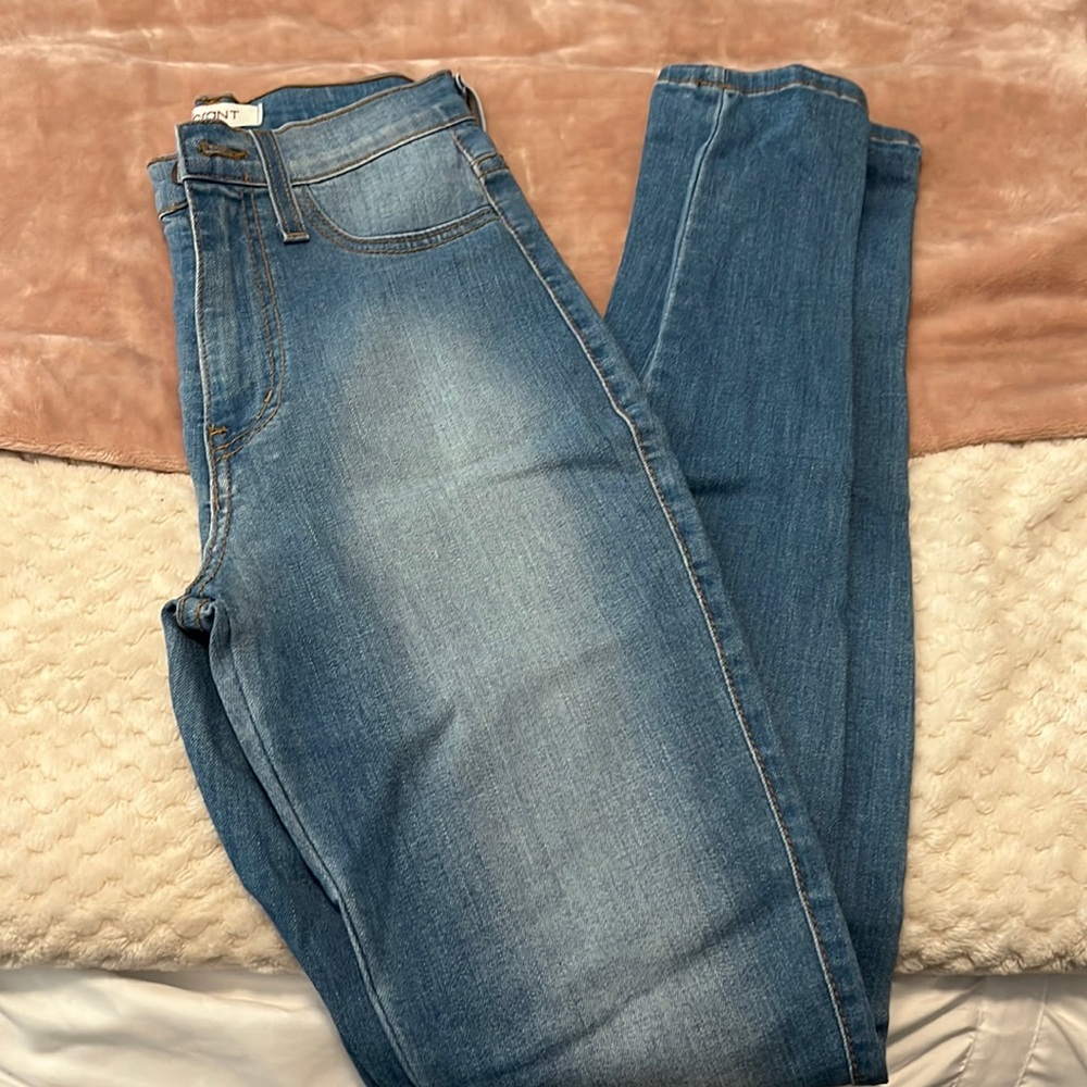 Skinny jeans